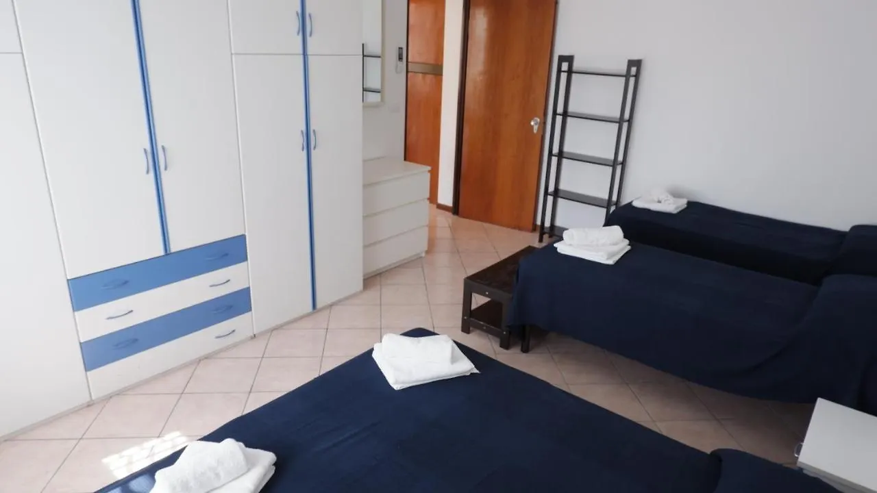 Appartamento Alghe Rosse ليدو دي يسولو إيطاليا